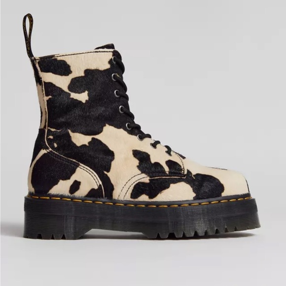 DR. MARTENS Jadon Cow Print Hair On Leather Combat Boots Size 6W NEW - Picture 1 of 9